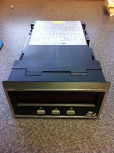 RED LION IMR  IMR02163 120/240VAC PANEL METER