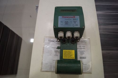 HONEYWELL ISOIL ELECTROMAGNETIC FLOW METER  ML 110