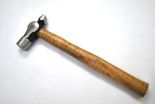 Cross pein hammer 300 gms with wooden handle - hardened for sale