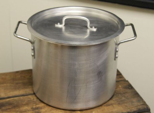 Mirro Corp 12 Qt. Stock Pot NSF Item #4012 Manitowoc, WI USA with lid!