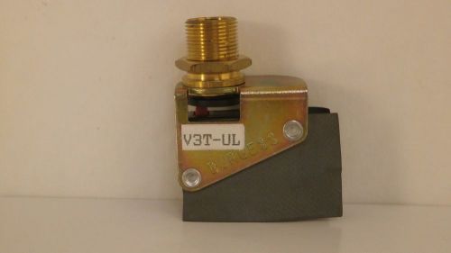 BURGESS PUSHBUTTON MOMENTARY SWITCH V3T-UL *NEW SURPLUS*