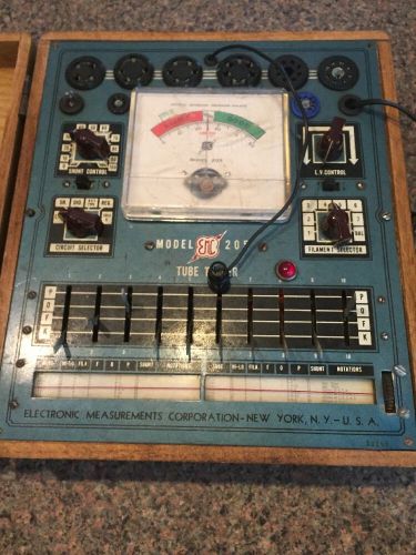 EMC 205 Audio Tube Tester / Electronics Measurement Co  Wood Case / Working