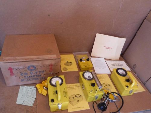 Victoreen Geiger Counter Dosimeter Set Cdv-700, 715 And 720 W/ 6 Pens Radiation