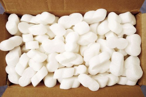 Lightweight shipping/packing styrofoam noodles/peanuts (5 x 9 x 14.5 box) for sale