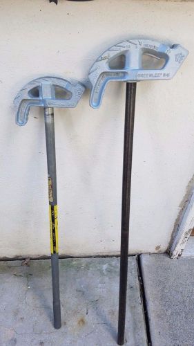 Lot of 2 GREENLEE #841 (3/4&#034;) &amp; #840 (1/2&#034;) Conduit Manual Bender W/Handle