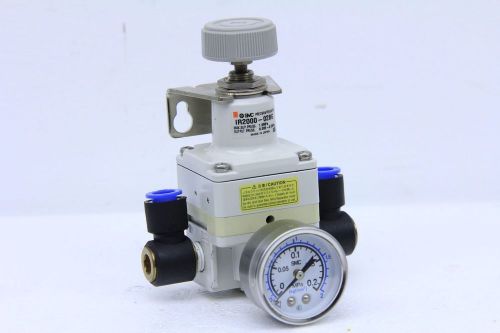 SMC IR2000-02BG PRECISION REGULATOR (109AT)