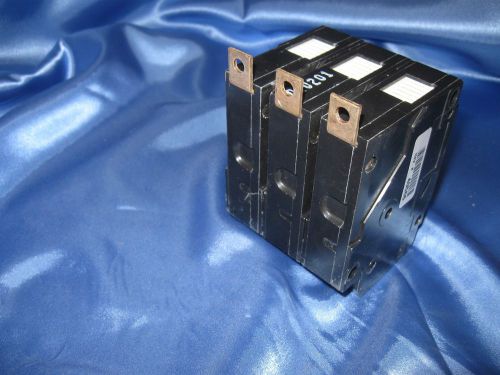 Siemens Circuit Breaker (BQD315U) 3 POLE  277 VAC 15 AMPS, Used