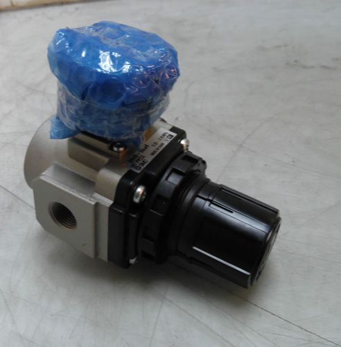 NEW OLD STOCK SMC Modular Style Pneumatic Regulator, AR40-04GH , NNB, WARRANTY