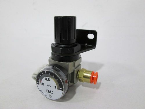 NEW SMC G27-10-R1 0-1MPA PNEUMATIC REGULATOR D294262