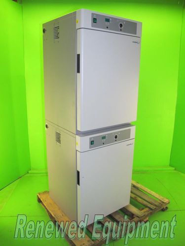 Sheldon VWR Model 1545 Dual Stack 5.8 Cu Ft Incubator