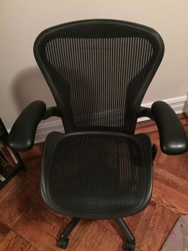 Herman Miller Aeron B_Fully Loaded -- For Parts/Repair