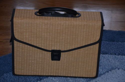New Never Used Rattan Expanding Document Carrying Case