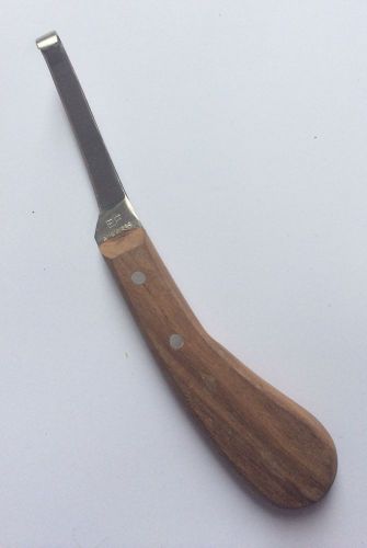 Hoof knife right handed for cattle horses