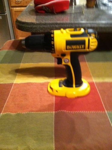 New Dewalt DC720 18 V 1/2&#034; Cordless Drill Driver New Bare