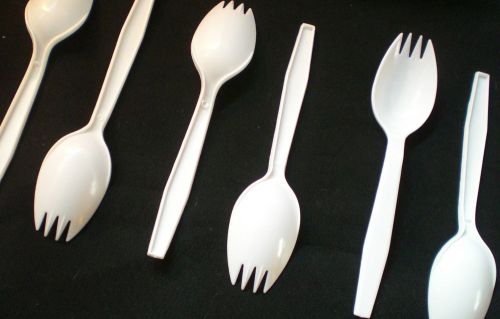 100 SPORKS - &#034;RESTAURANT STYLE &#034; - Half Spoon - Half Fork - MEDIUM weight FUN!