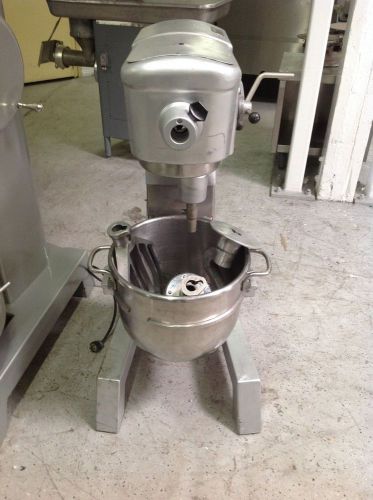 Hobart 30qt Mixer ncludes Bowl Hook Paddle &amp; Whip M:D300