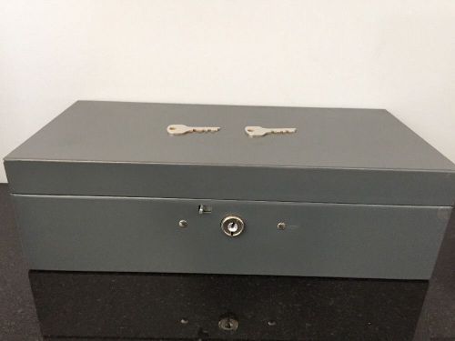 STEELMASTER ART STEEL LOCKING STEEL CASH BOX W/ 2 KEYS 11-1/2&#034;X 5-1/2&#034; X 3-1/2&#034;