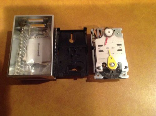 TP970A 2004 4 HONEYWELL THERMOSTAT