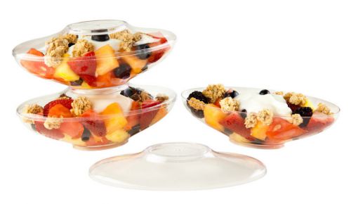 Restaurantware Oval Stackable Deli Cup with Lids (100 Count)