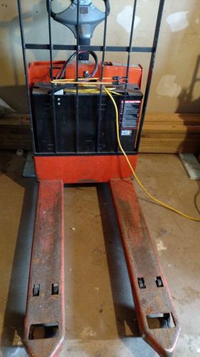 Toyota Electric Pallet Jack