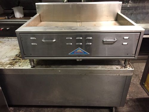 Comstock-castle 2941sf 61 lb. gas countertop funnel cake / donut fryer for sale