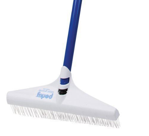 Groom Industries Perky Carpet Rake       M9