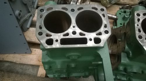 John Deere 650 Engine Block