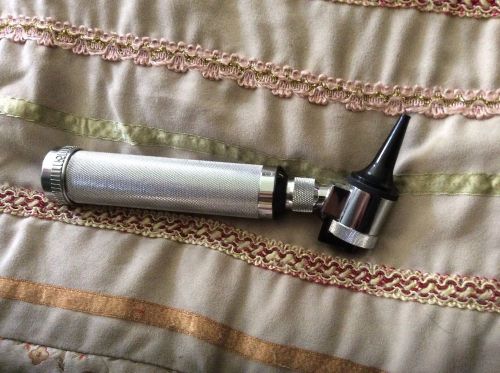 ADC pro scope standard otoscope no case