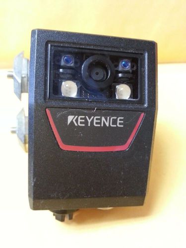 Keyence SR-651 - Ethernet-compatible Small 2D Code Reader