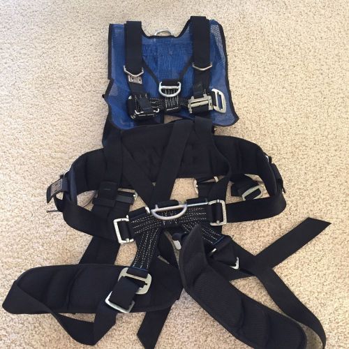 CMC ROPE RESCUE CONFINED SPACE HIGH ANGLE CLASS E THREE HARNESS