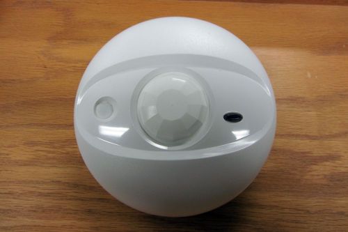 Digital Security Controls wirless addressable PIR motion detector AMB-500