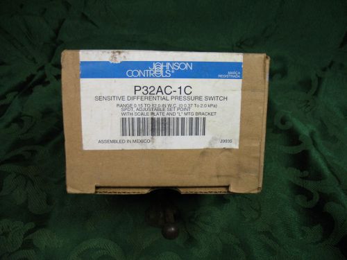 QTY. 3 !!! JOHNSON CONTROLS P32AC-1C SENSITIVE DIFFERENTIAL PRESSURE SWITCH