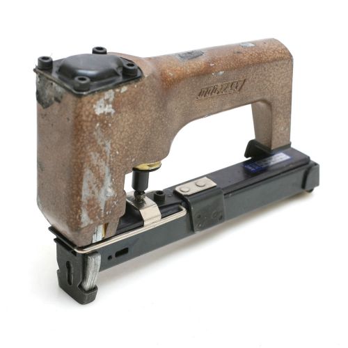 ITW Duo-Fast AWC-3012 Machine Stapler 1/2&#034; Crown with 7&#034; Magazine 1/4&#034; NPT