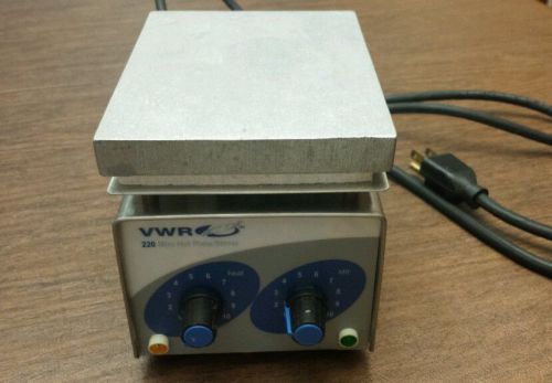 VWR 220 Mini Hot Plate/Stirrer Cat # 33918-603  by Henry Troemner