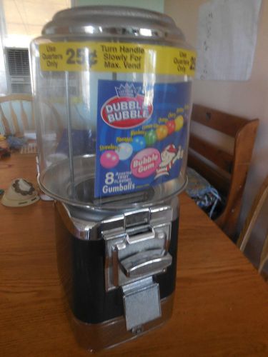 COMMERCIAL QUARTER BUBBLE GUM BALL 1 1/2&#034; CAPSULE VENDING MACHINE + KEY 17&#034; TALL