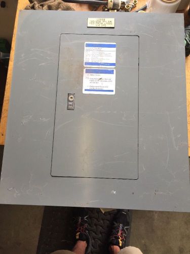 SQUARE D BREAKER BOX W/ PANELBOARD NQOD12M100CU 100A Max Series E2 120/240V