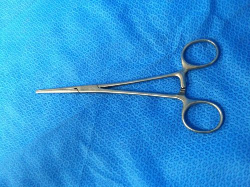 Aesculap BH644R Kocher-Ochsner Forceps 1x2 Teeth, Straight.