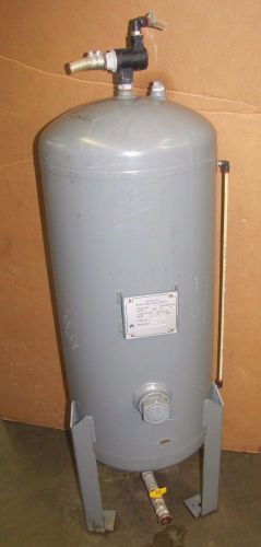 Rednal 90300723 mawp 7 bar @ 120°c mdmt -10°c at 7 bar 30 gal vertical air tank for sale