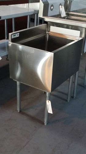 NSF- 24 inch Stainless Steel Ice Bin - 6001B1824-00024