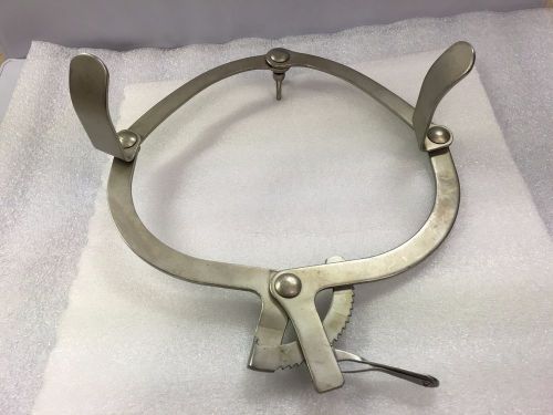 ABDOMINAL RETRACTOR UNBRANDED