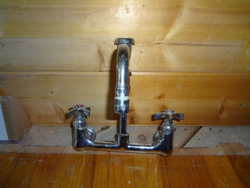 T&amp;S B-968 Lab Faucet