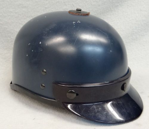Smith &amp; Wesson Wolverine Police Riot Helmet w. Visor, Vintage - Free Shipping
