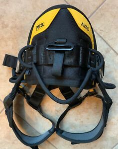 PETZL AVAO SIT FAST HARNESS Size 0