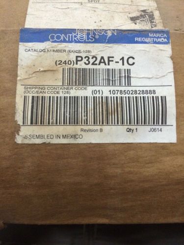 1 NEW JOHNSON CONTROLS P32AF-1C SENSITIVE DIFFERENTIAL PRESSURE SWITCH NIB