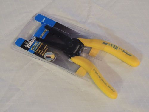 New Ideal 45-621 Reflex™ Super 12/2 &amp; 14/2 NM Cable T®-Stripper Wire Stripper