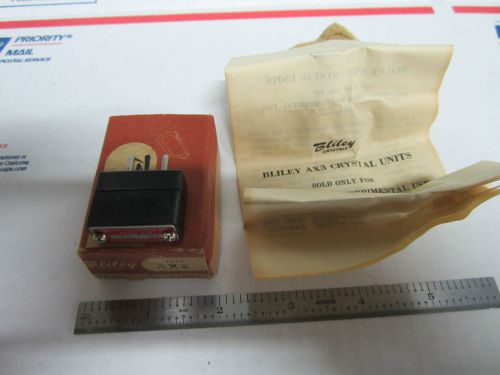 VINTAGE WWII BLILEY QUARTZ CRYSTAL AX3 25423.0 KC + BOX FREQUENCY RADIO HAM