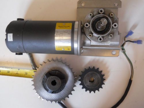 BALDOR  D63C 90V Motor W/MVF 30F1 Reducer 2 SPROCKETS &amp; BASE