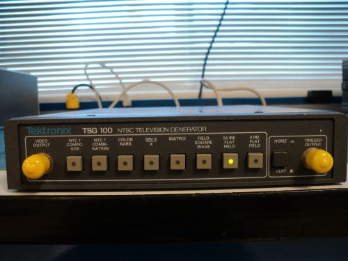 TEKTRONIX TSG 100 NTSC TELEVISION GENERATOR