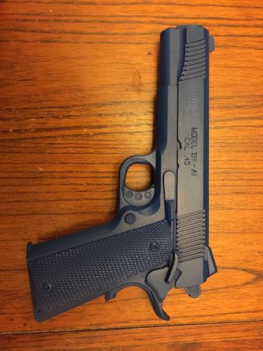 Colt/ springfield 1911 A-1  BLUE  GUN TRAINING Free Shipping