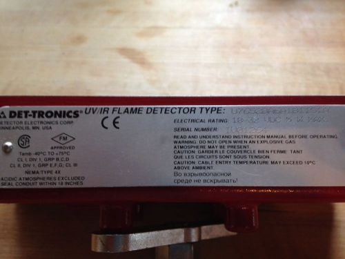 DET-TRONICS Unitized UV/IR Flame Detector (U7652) w/ mounting bracket